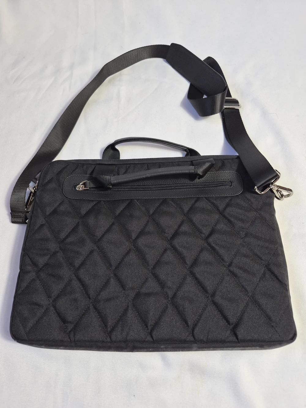 Black Quilted Laptop Bag with Shoulder Strap - Unbranded